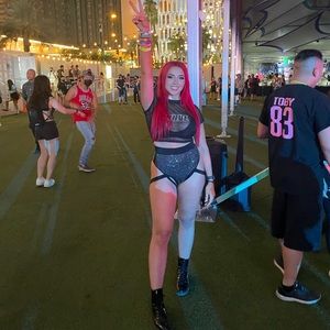 IHeartRaves Rhinestone Set